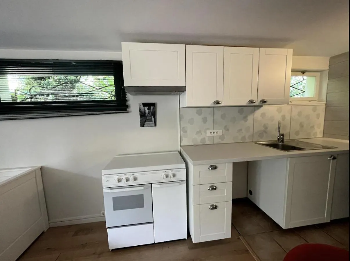 Panzió Quiet Studio In A House In Sevrier Annecy Lake Very Close To The Lake